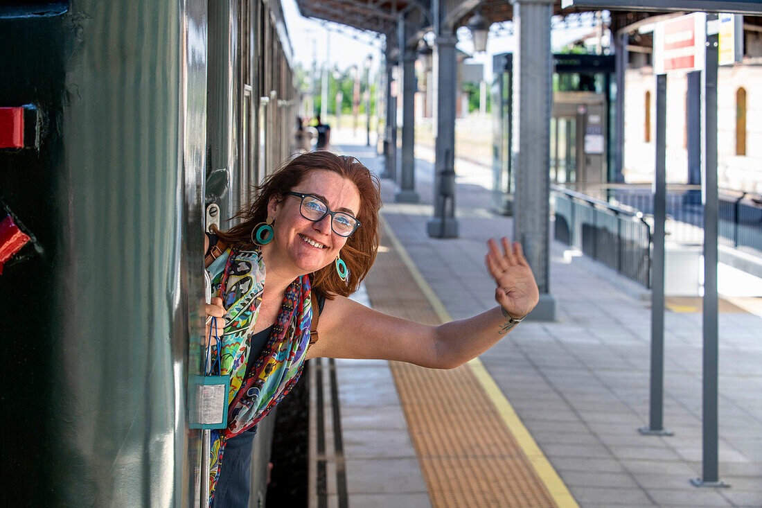 Erdbeerzug auf dem Bahnhof Aranjuez, Madrid, Spanien