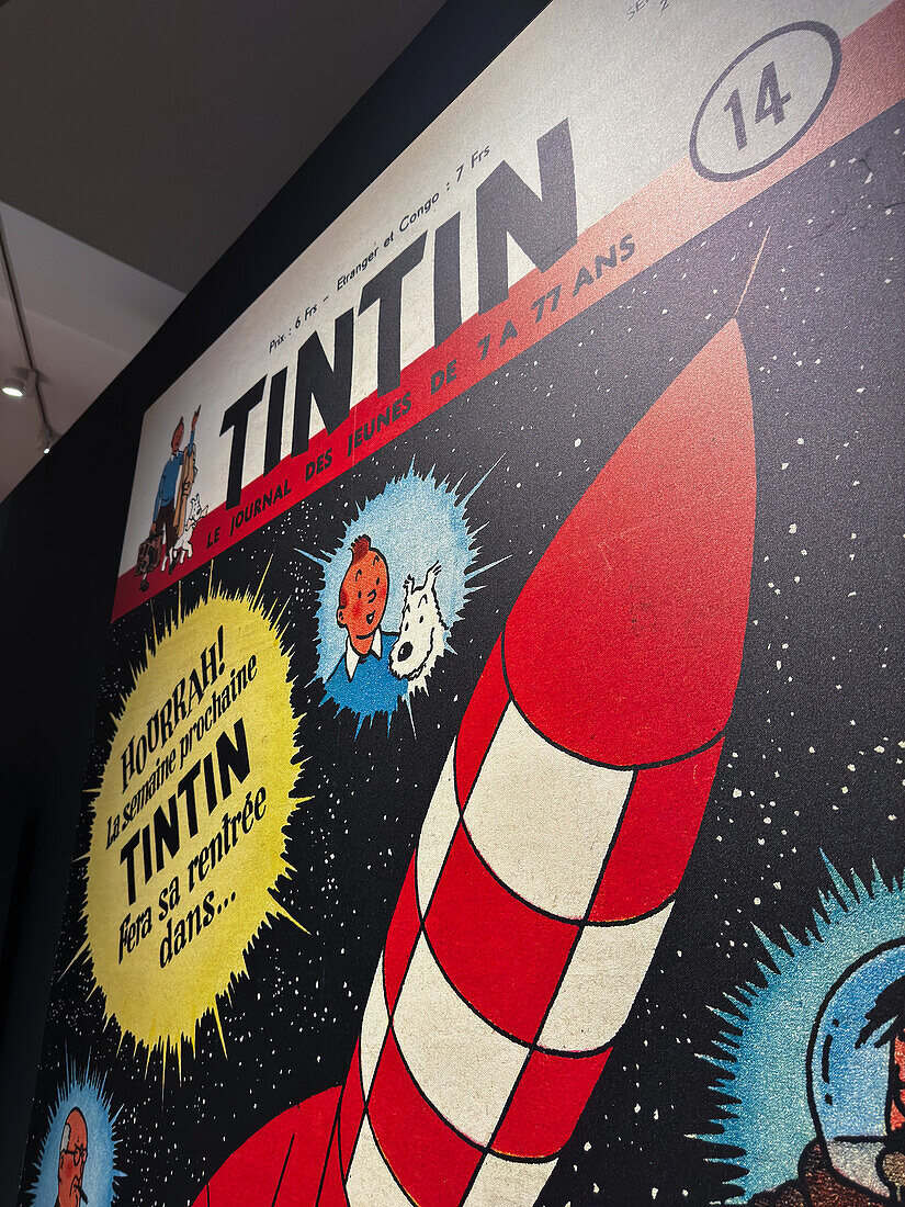 Großformatiger Druck des Covers von "The Adventures of Tintin: Entdecker auf dem Mond" von Herge
