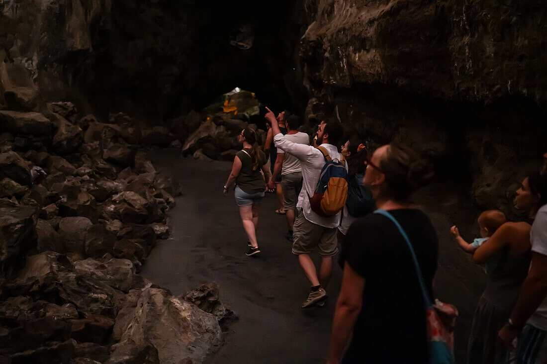 Cueva de los Verdes, eine Lavaröhre und Touristenattraktion in der Gemeinde Haria auf der Insel Lanzarote, Kanarische Inseln, Spanien