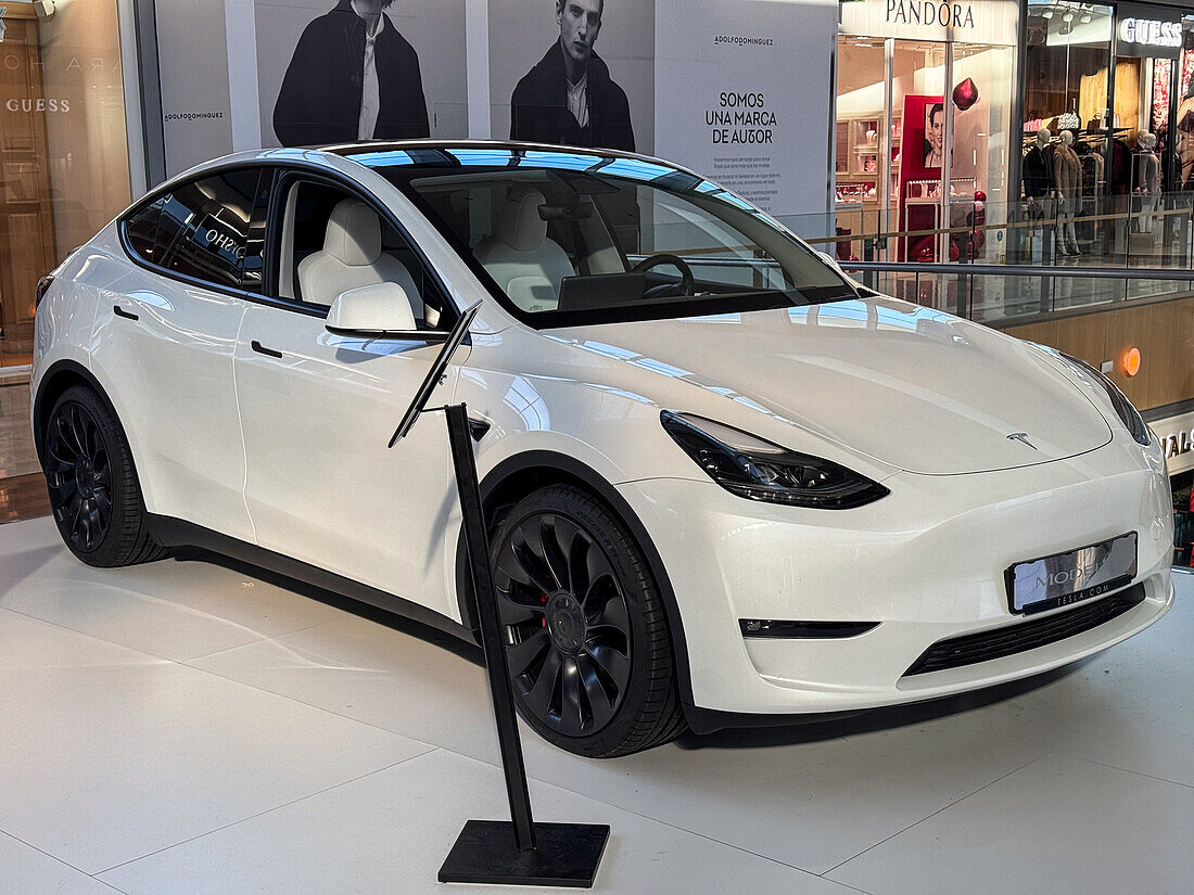 Tesla Model Y exhibited in Puerto Venecia, well-recognized shopping center based out of the city of Zaragoza, Spain.