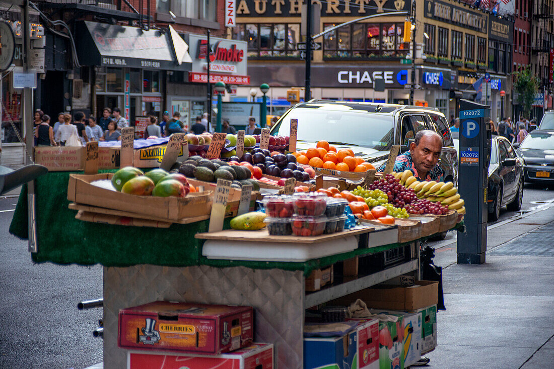 Fruit stand at Bryant Park, Manhattan, New York City, New York State, USA