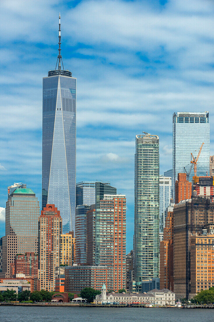 Panorama New York Skyline usa New York City Skyline Lower Manhattan Skyline mit Wolkenkratzern, darunter der Freedom Tower cbd New York usa