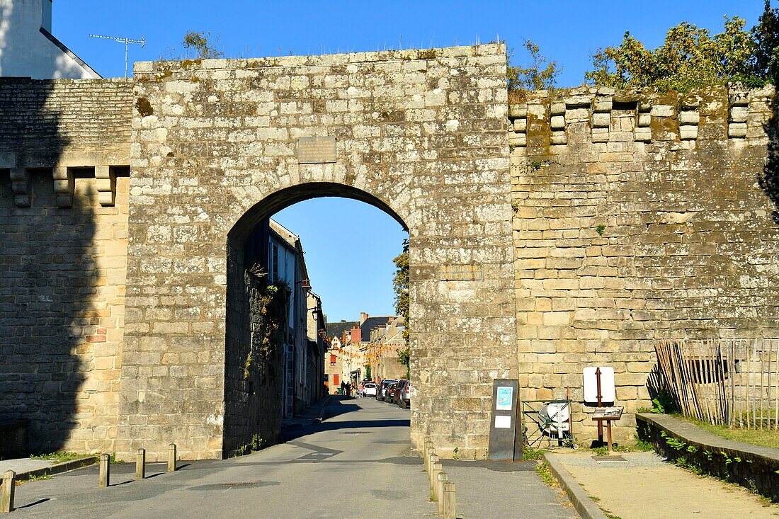 France, Loire Atlantique, Parc Naturel Regional de la Briere (Briere Natural Regional Park), Presqu'ile de Guerande (Guerande's Peninsula), Guerande, fortifications surrounding the city, Bizienne gate