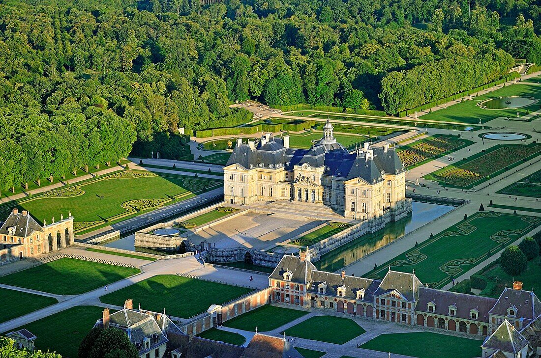 France, Seine et Marne, castle of Vaux le Vicomte (aerial view)