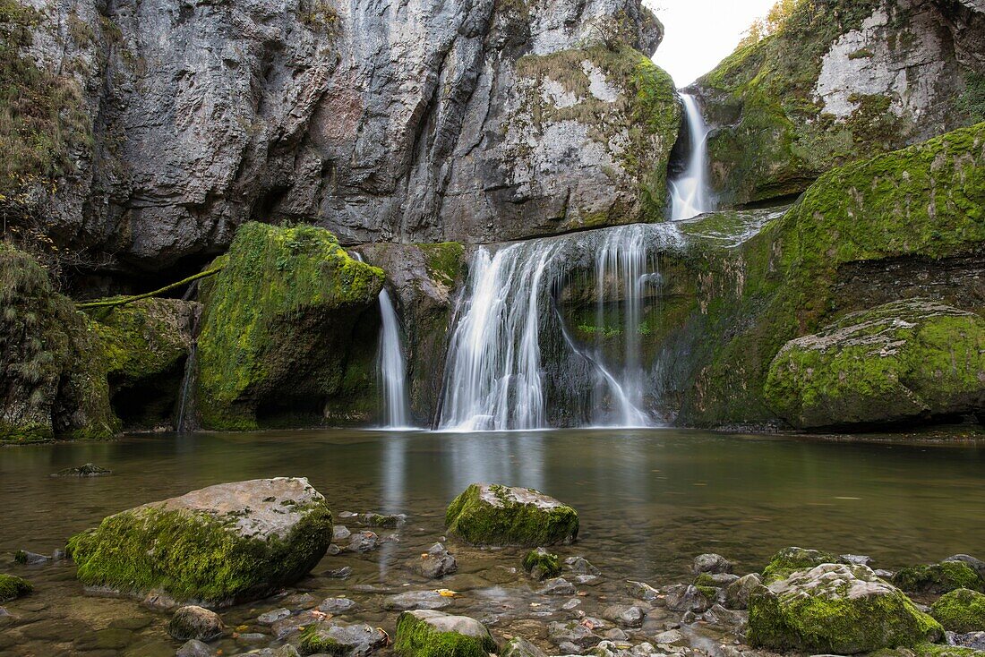 France, Jura, Le Vaudioux, waterfall of Billaude on the river of Lemme