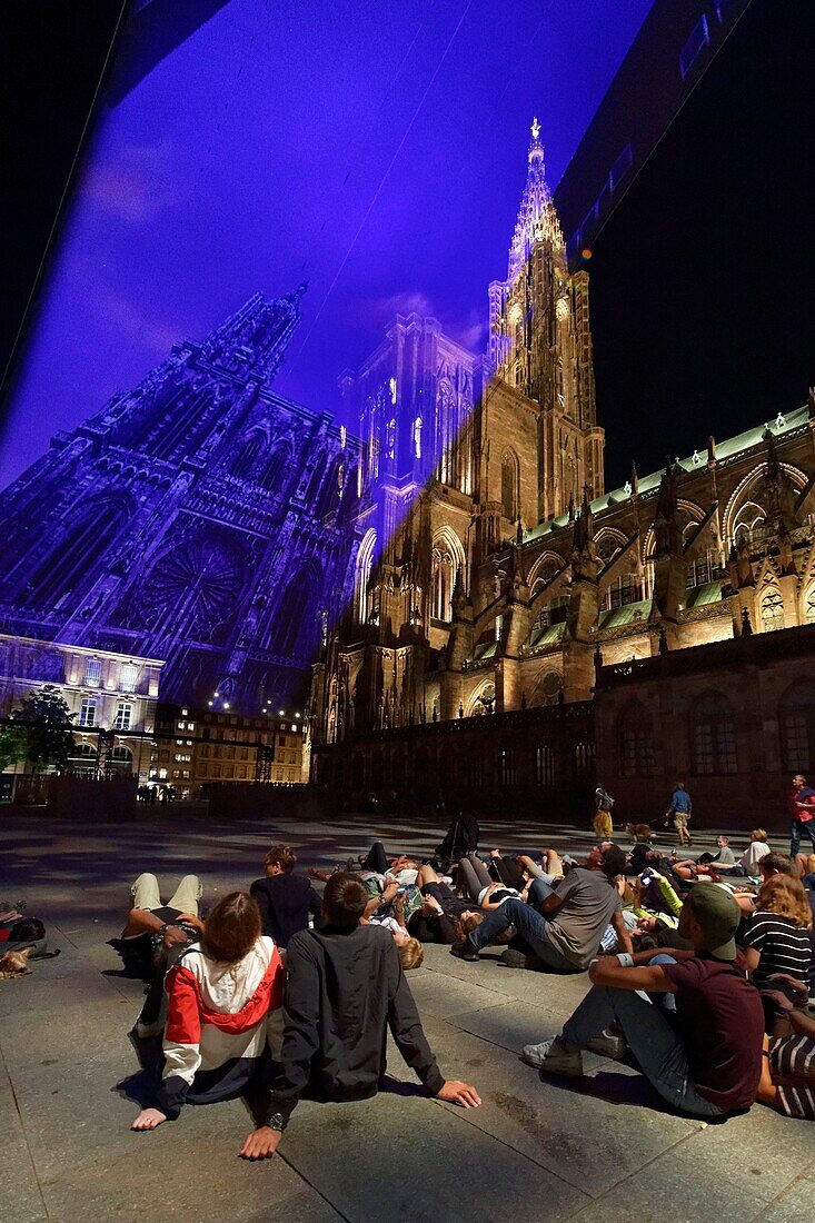 Frankreich, Bas Rhin, Straßburg, Altstadt, die von der UNESCO zum Weltkulturerbe erklärt wurde, Kathedrale Notre Dame, Licht- und Tonshow im Sommer