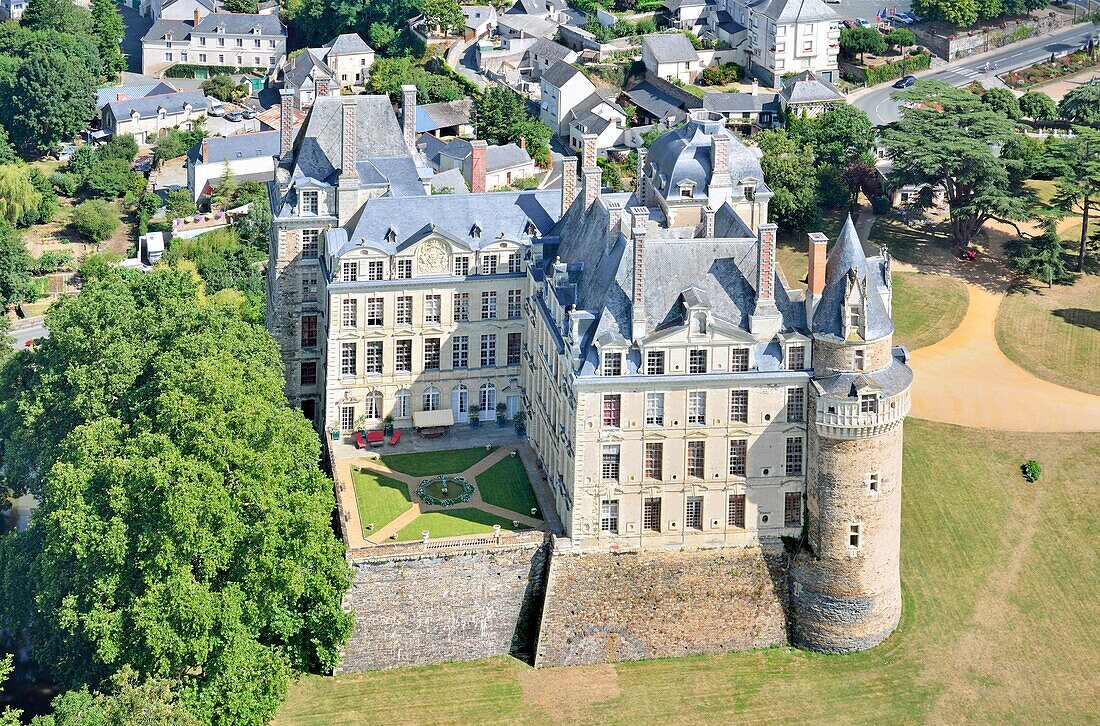 France, Maine et Loire, Brissac Quince, Chateau de Brissac (aerial view)