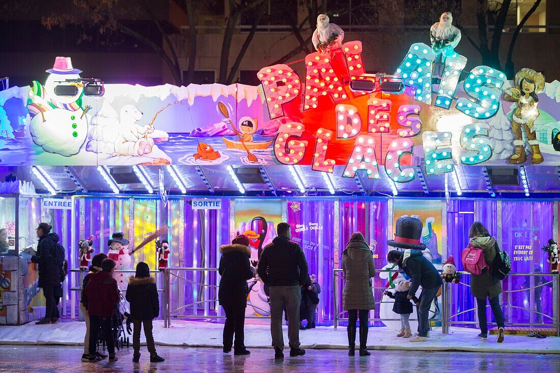 France, Hauts de Seine, Puteaux, esplanade of the City Hall, illuminations and Christmas decoration