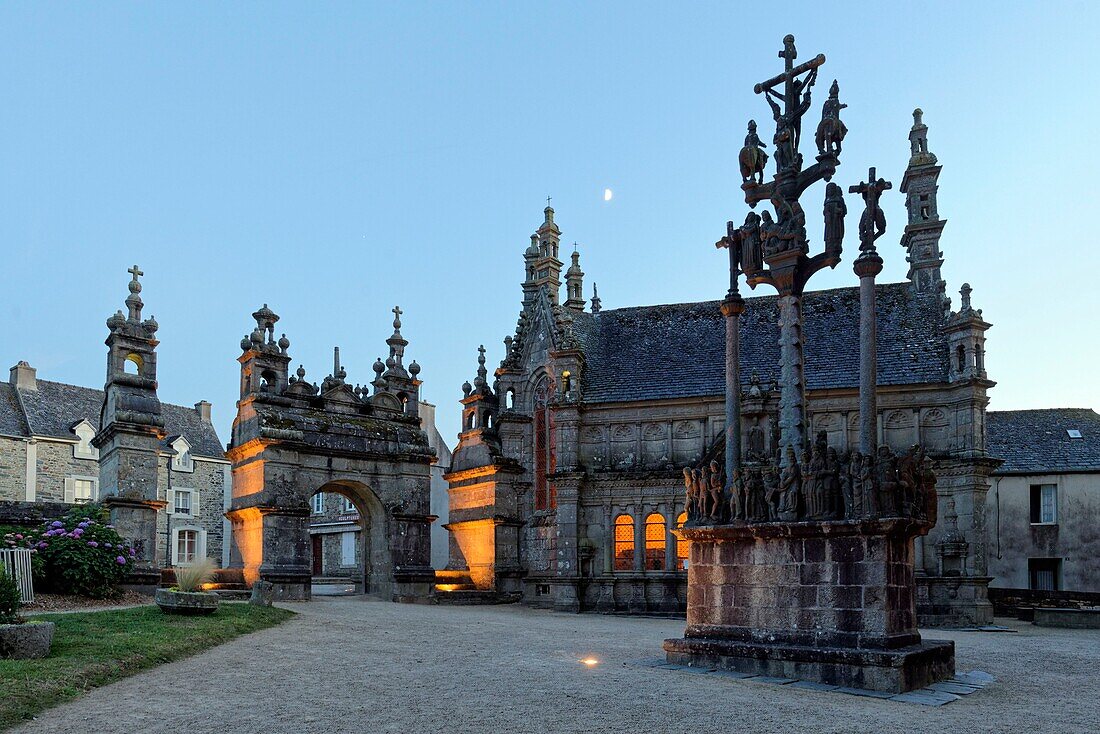 France, Finistere, stop on the Way of St James, St Thegonnec, parish enclosure, the calvary and the ossuary