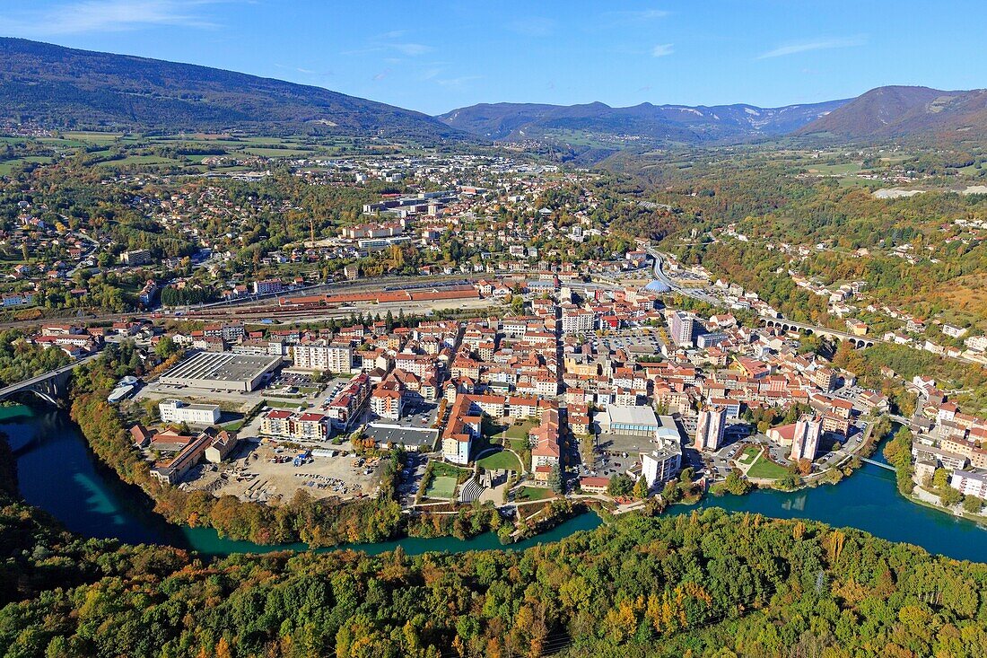 Frankreich, Ain, Bellegarde sur Valserine, La Valserine beim Sprung in die Rhone (Luftaufnahme)