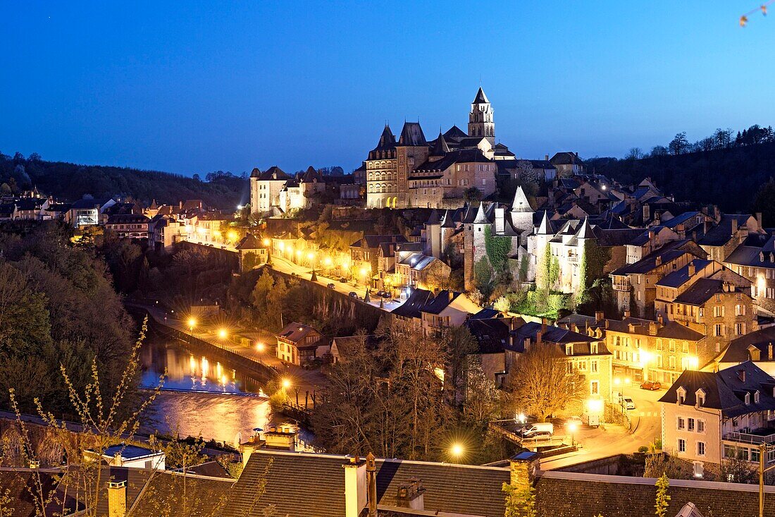 France, Correze, Vezere valley, Limousin, Uzerche, labelled Les Plus Beaux Villages de France (The Most Beautiful Villages in France), view of the village, Saint Pierre church and the Vezere river