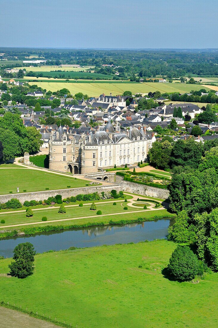 Frankreich, Sarthe, Schloss Lude (Luftaufnahme)