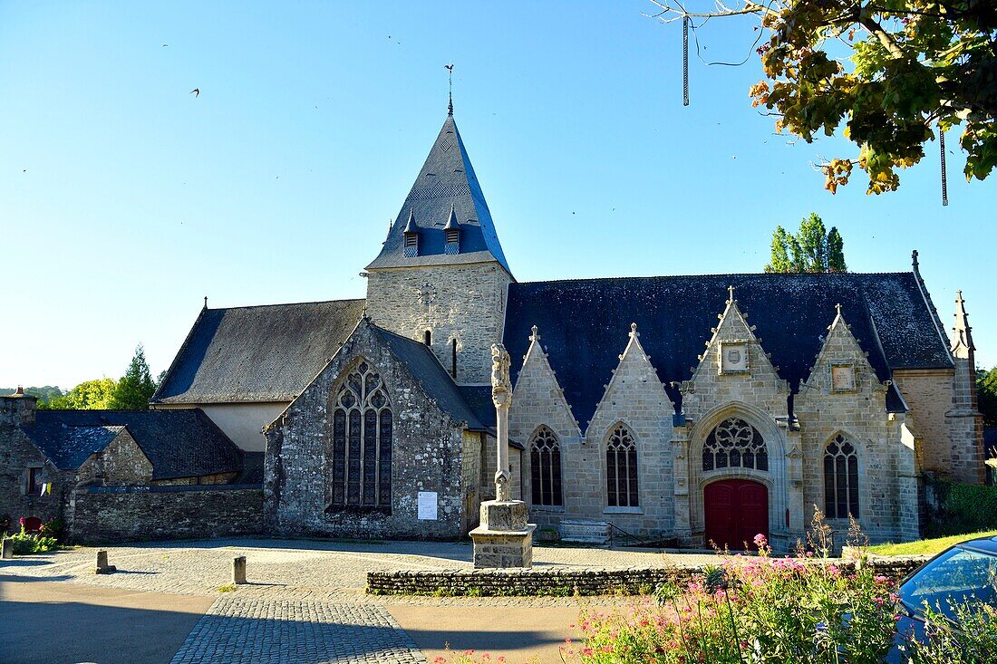 France, Morbihan, Rochefort en Terre, labelled les plus beaux villages de France (The Most Beautiful Villages of France), church of Notre Dame de la Tronchaye