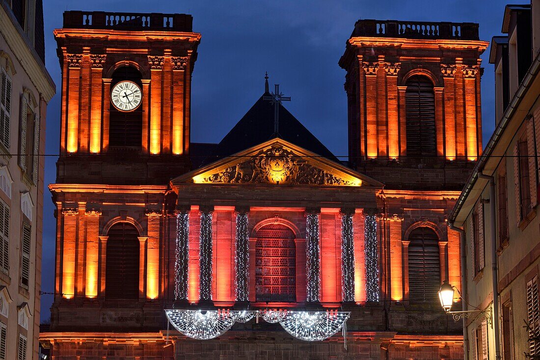France, Territoire de Belfort, Belfort, Place d Armes, Saint Christophe cathedral dated 18th century, Christmas lights