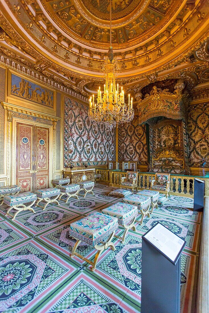 France, Seine et Marne, Fontainebleau, Fontainebleau royal castle listed as UNESCO World Heritage, the Chambre de l'Imperatrice (the empresse bedroom)