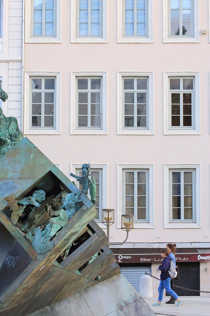 France, Rhone, Lyon, place Louis Pradel (1st district), sculpture Pyramid of the History of Lyon designed by the French artist Ipousteguy