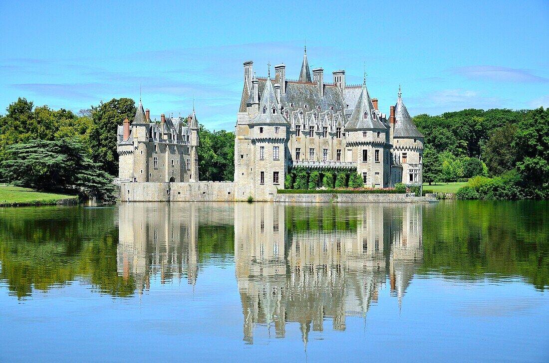Frankreich, Loire Atlantique, Missillac, Regionaler Naturpark Briere, das Schloss von la Bretesche und sein Golf, Luxushotel der Gruppe Relais et Chateaux