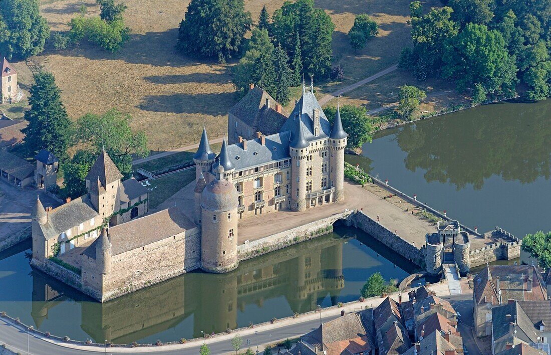 France, Saone et Loire, La Clayette, the castle (aerial view)