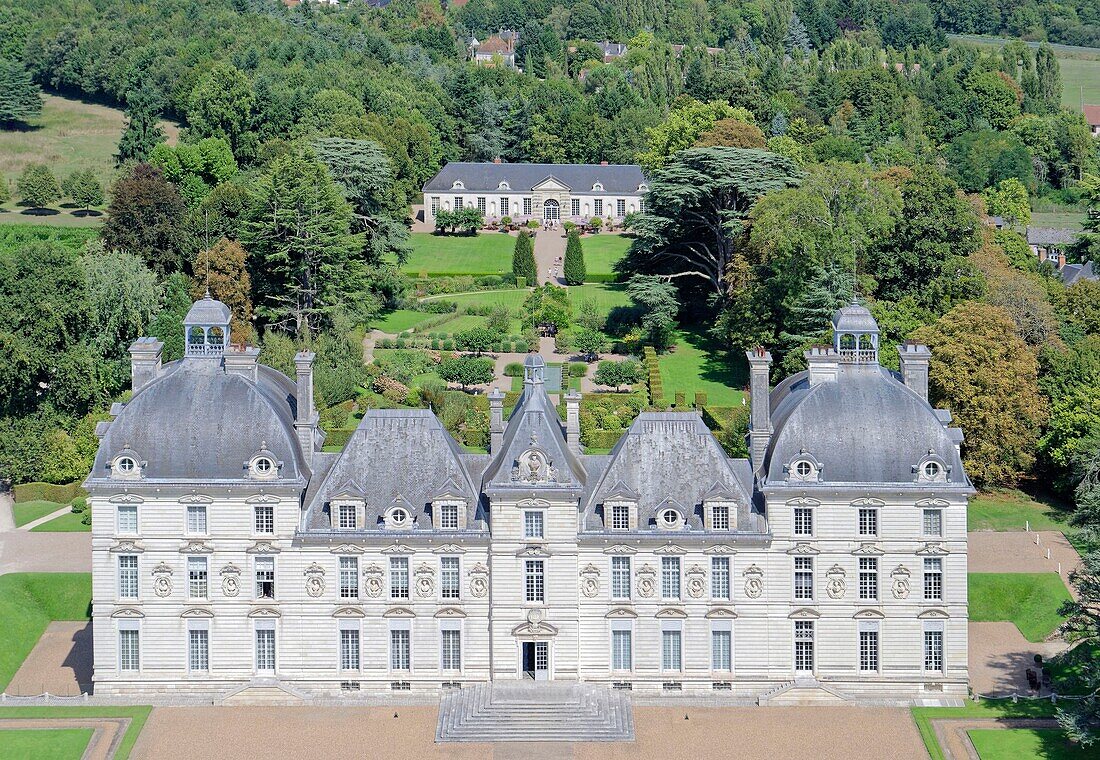 Frankreich, Loir et Cher, Cheverny, das Schloss (Luftaufnahme)