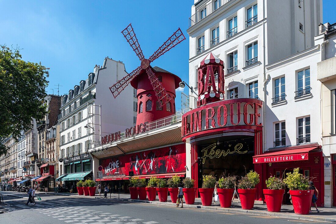 France, Paris, 18th District, Boulevard de Clichy, cabaret le Moulin Rouge (Moulin Rouge, trademark, application for authorization required before publication)