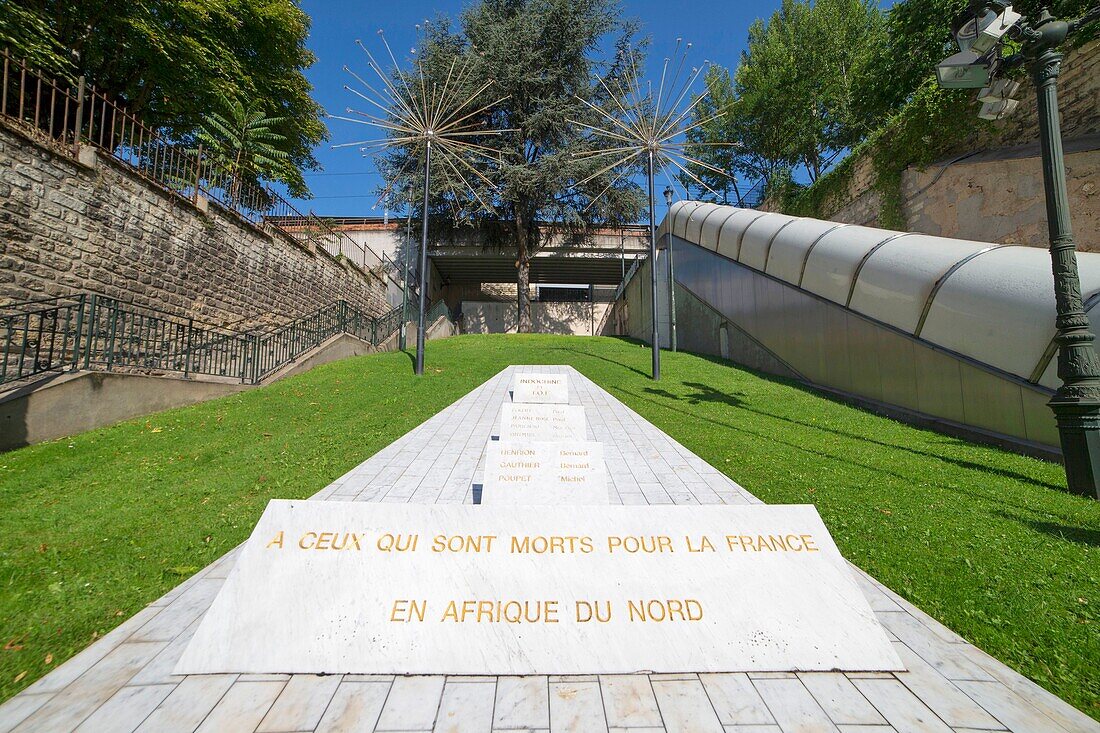 France, Hauts de Seine, Puteaux, Square William Lévy, Monument to the Dead in North Africa