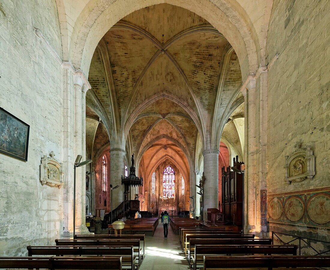 Frankreich, Gironde, Saint Emilion, von der UNESCO zum Weltkulturerbe erklärt, die mittelalterliche Stadt, Stiftskirche aus dem 12.