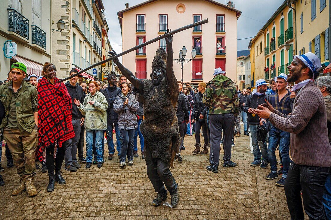 France, Pyrenees Orientales, Prats-de-Mollo, life scene during the bear celebrations at the carnival