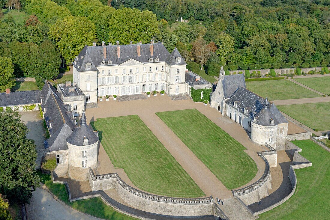 Frankreich, Maine et Loire, Labyrinth, Schloss von Montgeoffroy (Luftaufnahme)