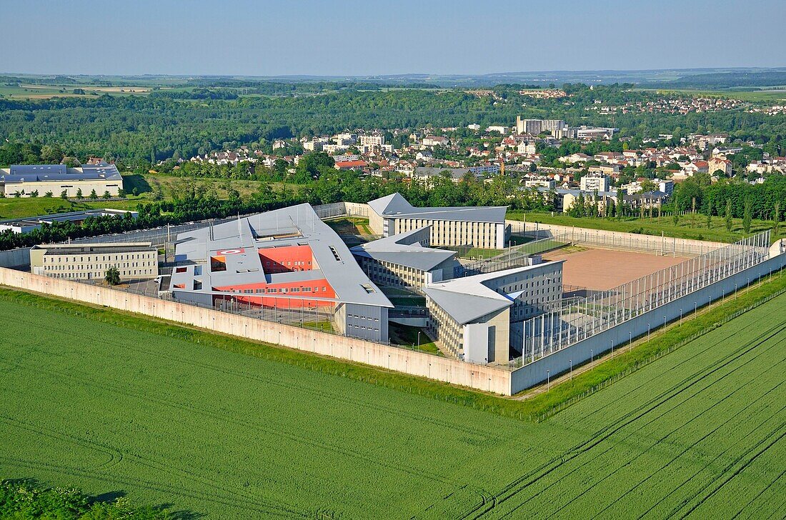 Frankreich, Seine et Marne, Meaux, Gefängnis Center Chauconin Neufmontiers de Meaux (Luftaufnahme)