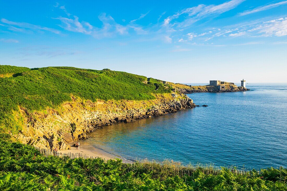 France, Finistere, Le Conquet, Kermorvan peninsula, Kermorvan lighthouse built in 1849