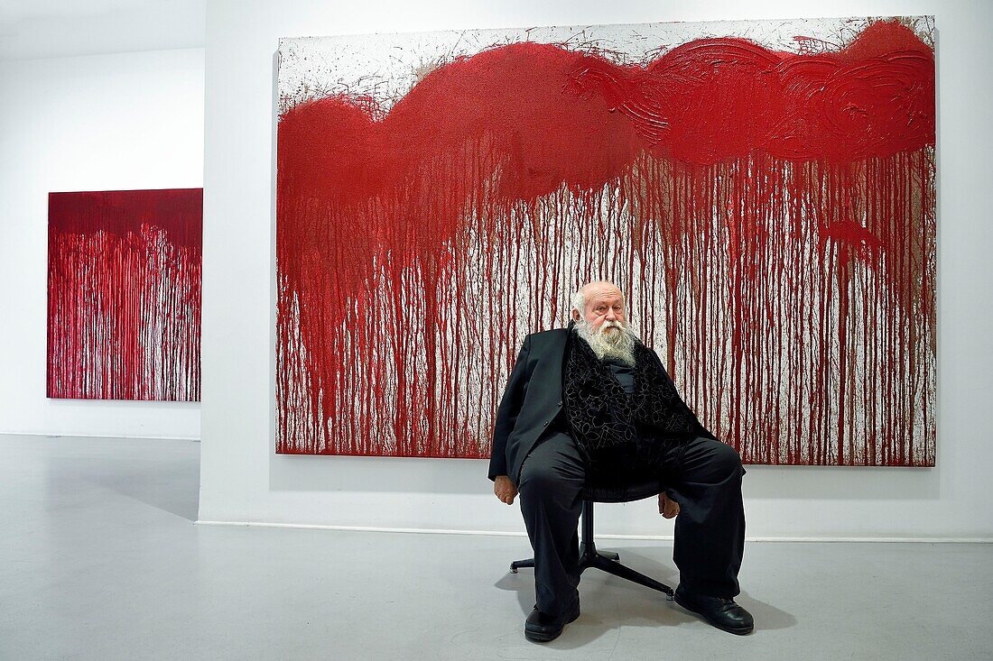 Frankreich, Paris, Galerie RX, Hermann Nitsch, Hermann Nitsch, zeitgenössischer österreichischer Künstler, Mitbegründer des Wiener Aktionismus