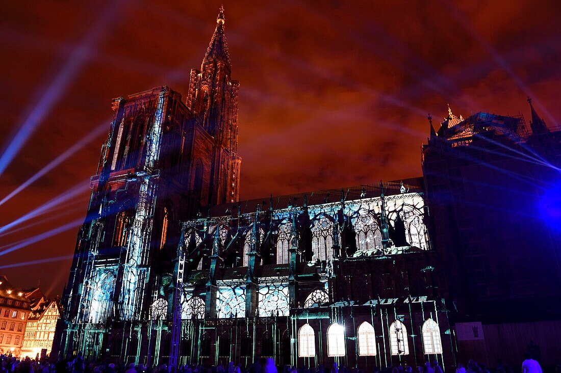Frankreich, Bas Rhin, Straßburg, Altstadt, die von der UNESCO zum Weltkulturerbe erklärt wurde, Kathedrale Notre Dame, sommerliche Licht- und Tonshow