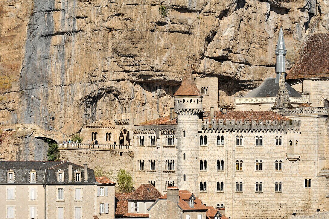 Frankreich, Lot, Haut Quercy, Rocamadour, mittelalterliche religiöse Stadt mit ihren Heiligtümern und der Etappe des Jakobswegs nach Santiago de Compostela