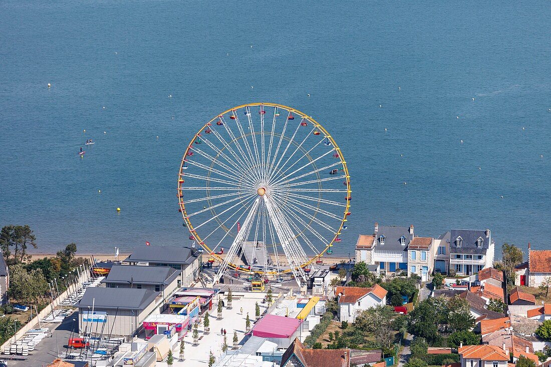 France, Charente Maritime, La Tremblade, Ronce les Bains, Ferris wheel near the sea (aerial view)