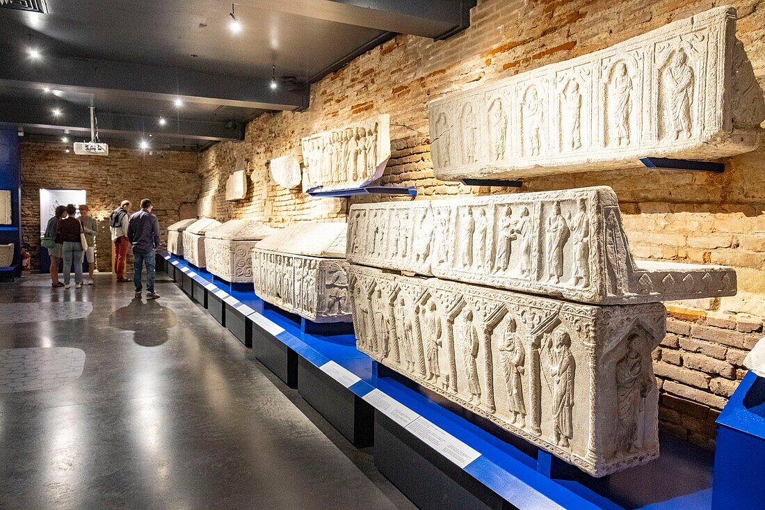 France, Haute Garonne, Toulouse, Saint Raymond Museum, collection of Ancient Art and Archeology, sarcophagus