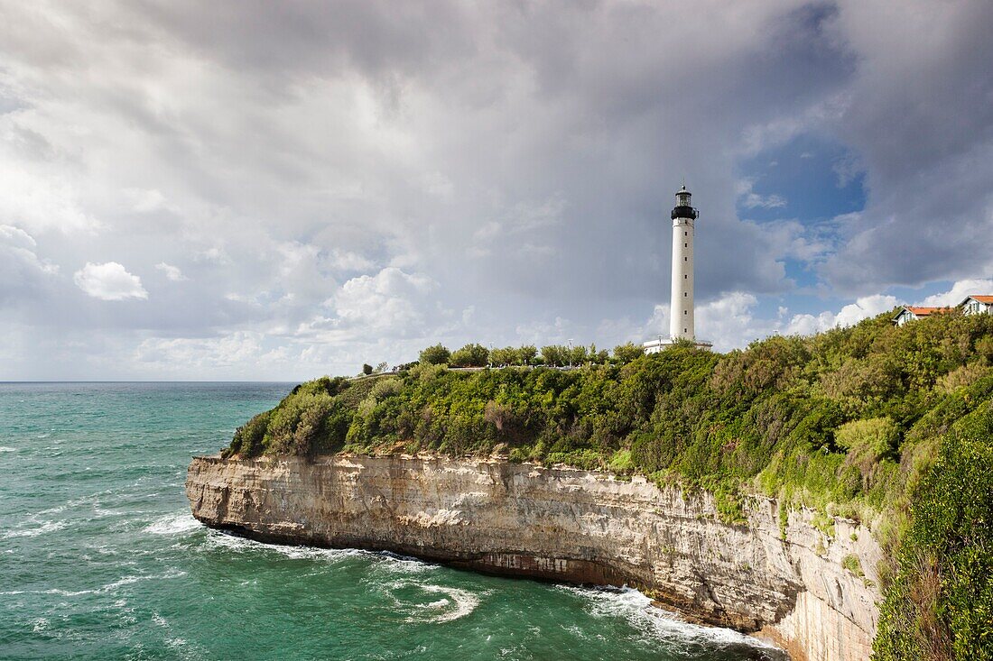 Frankreich, Pyrenees Atlantiques, Biarritz, Kap Saint Martin, Der denkmalgeschützte Leuchtturm von Biarrtiz