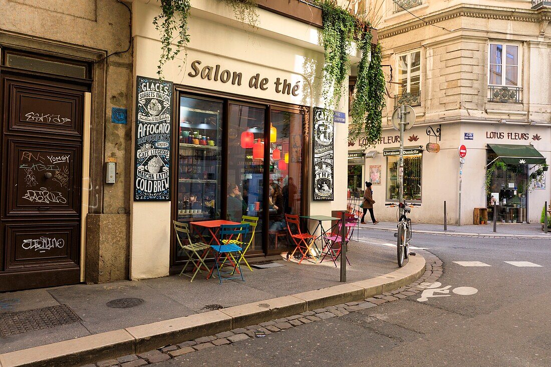 France, Rhône, Lyon, 1st arrondissement, district of Terreaux, rue du Griffon, tea room Has each his cup