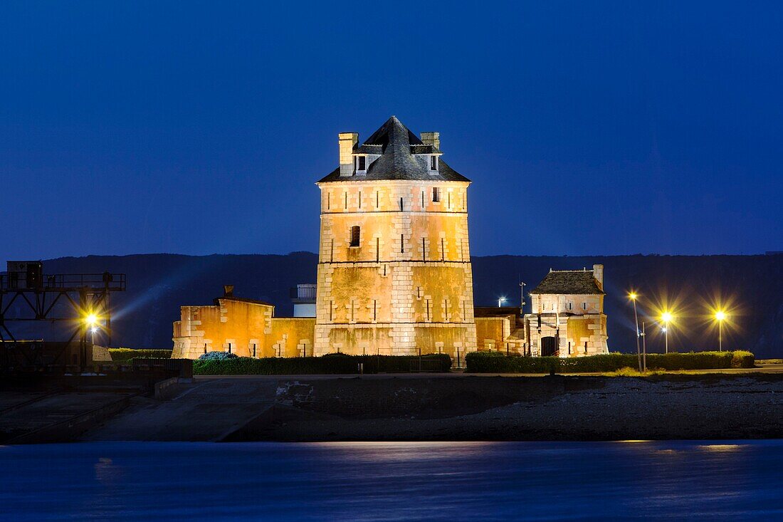 France, Finistere, Natural Regional Armoric Park, Camaret sur Mer, Night lights at the Vauban tower listed as World Heritage by UNESCO