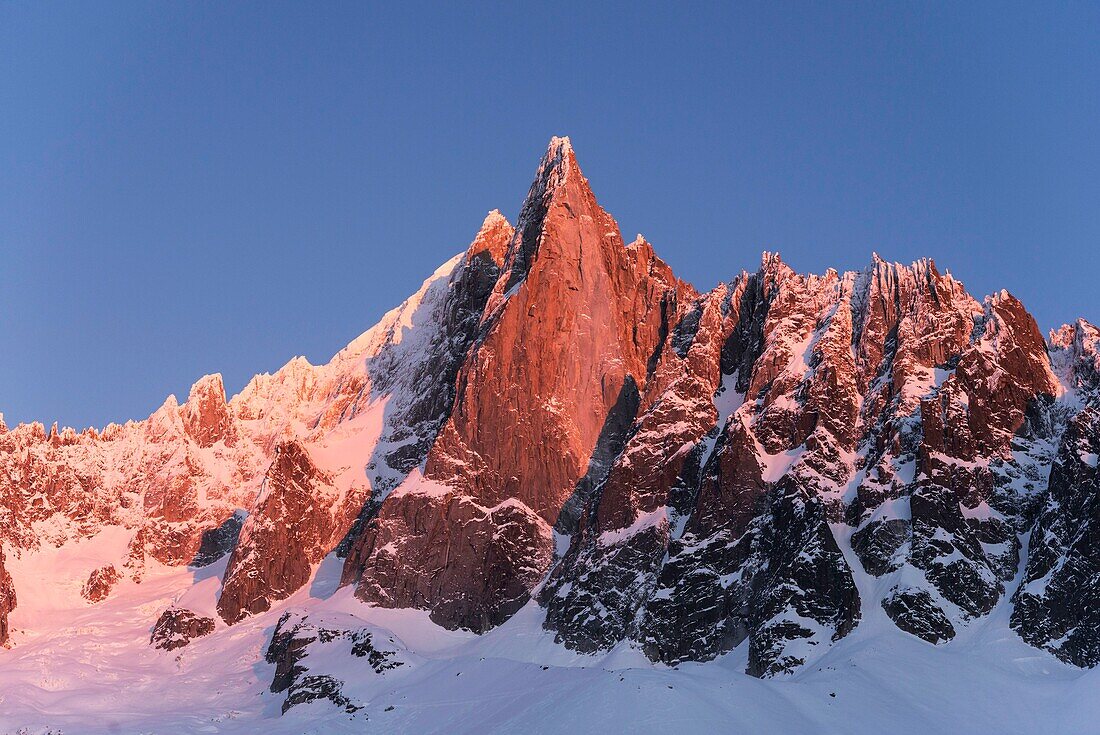 Frankreich, Haute Savoie, Mont-Blanc-Tal, Chamonix Mont Blanc, Blick von der Schutzhütte von Montenvers, The Drus (3754 m)