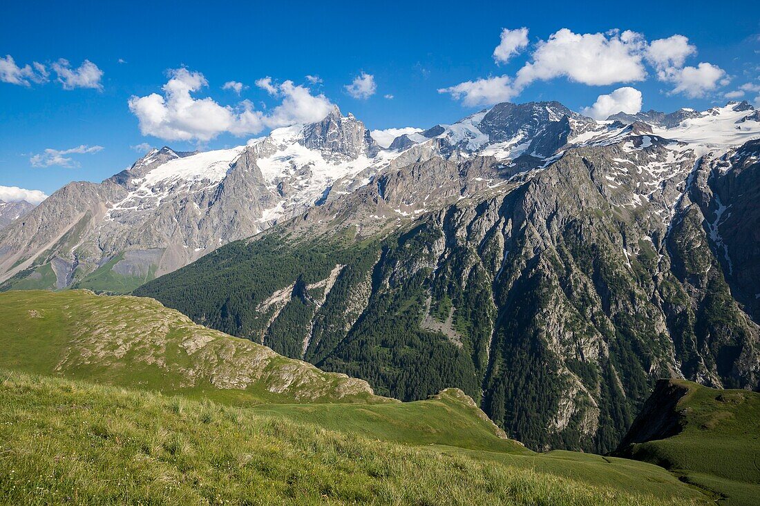 Frankreich, Hautes Alpes, Nationalpark Ecrins, die Meije von der Emparis-Hochebene aus gesehen