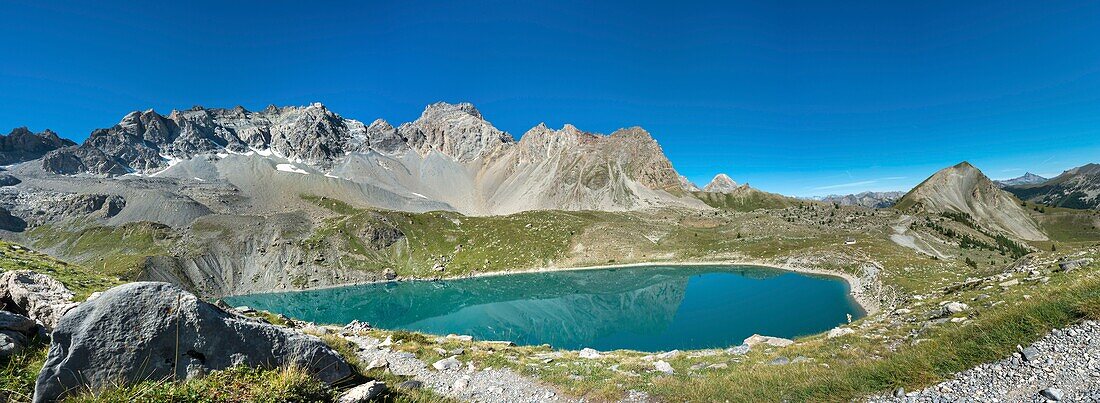 France, Hautes Alpes, Queyras natural regional parc, Ceillac, Sainte-Anne lake