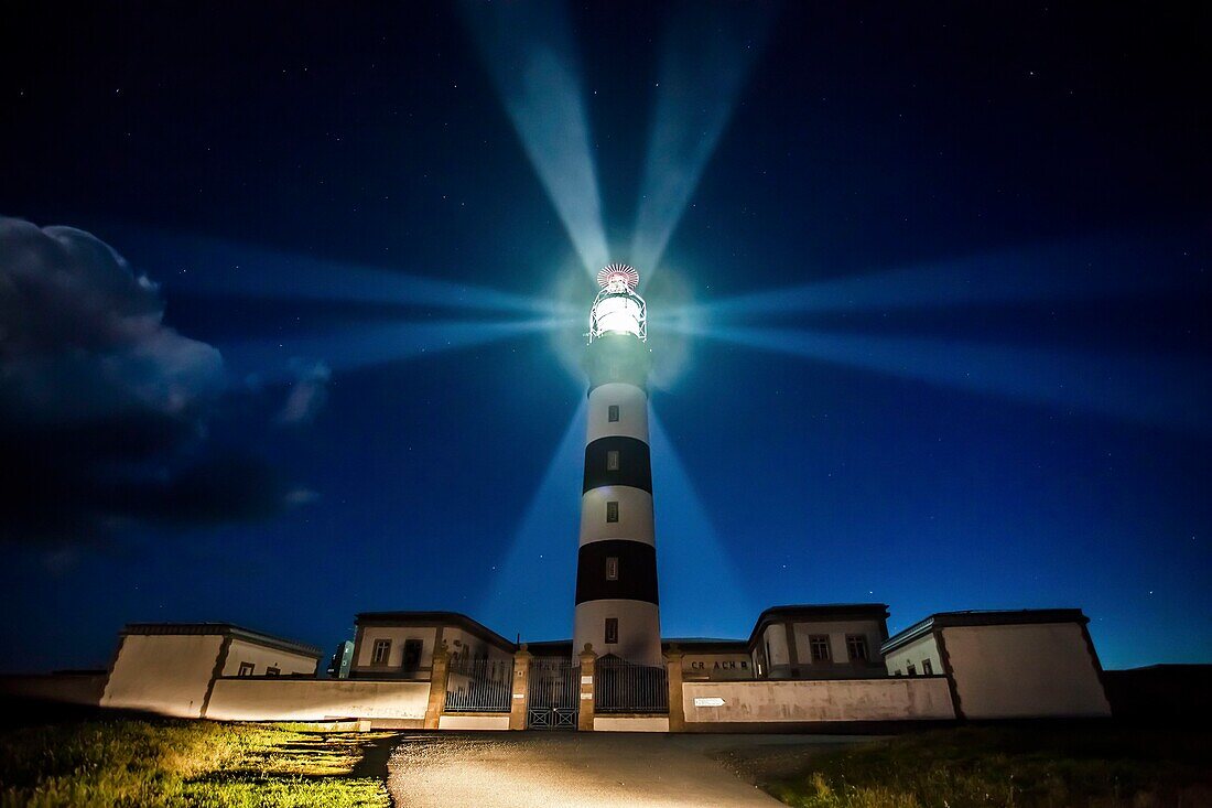 France, Finistere, Ponant Islands, Regional Natural Park of Armorica, Iroise Sea, Ouessant Island, Biosphere Reserve (UNESCO), Light Beams of the Créac'h Lighthouse