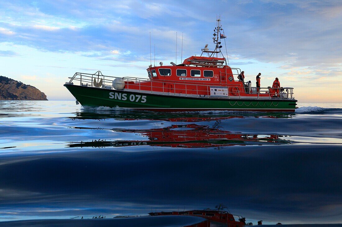 France, Bouches du Rhone, La Ciotat, sea rescuers SNSM, rescue exercise