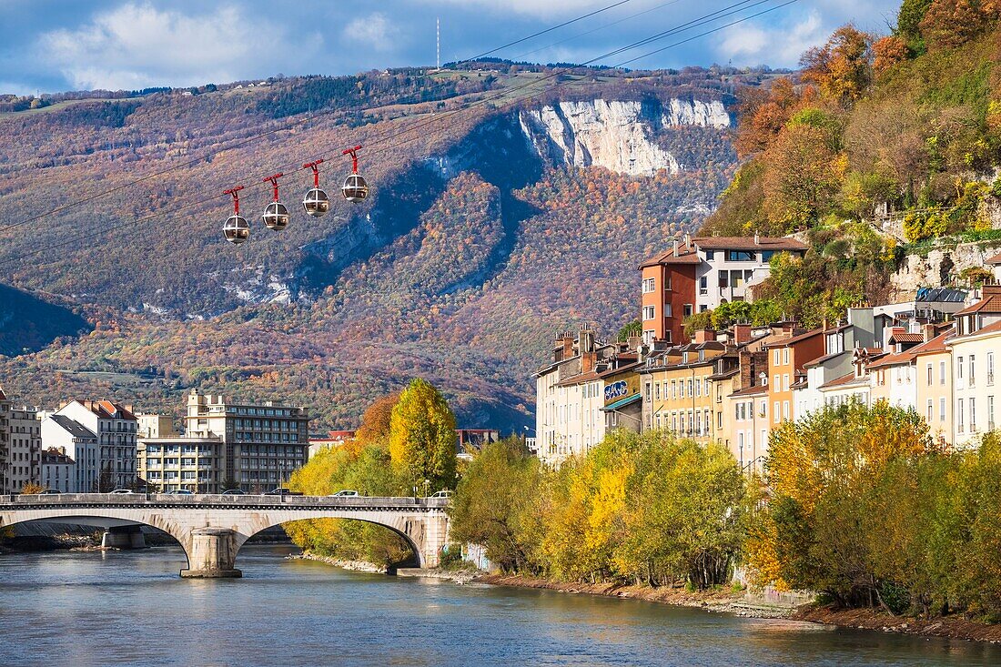 Frankreich, Isere, Grenoble, Ufer des Flusses Isere, Stadtteil Saint Laurent