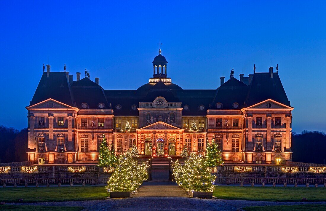 France, Seine et Marne, Maincy, the castle of Vaux le Vicomte and its christmas lighting