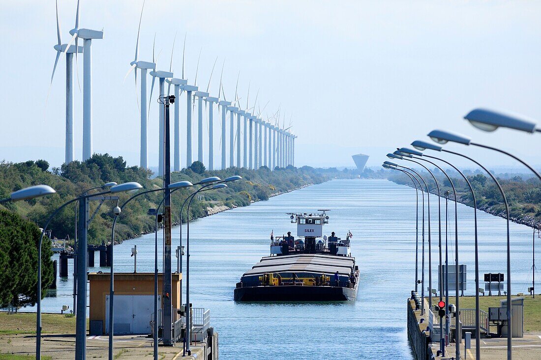 France, Bouches du Rhone, Port Saint Louis du Rhone, Canal navigation Rhone Fos, Barcarin lock, wind turbines