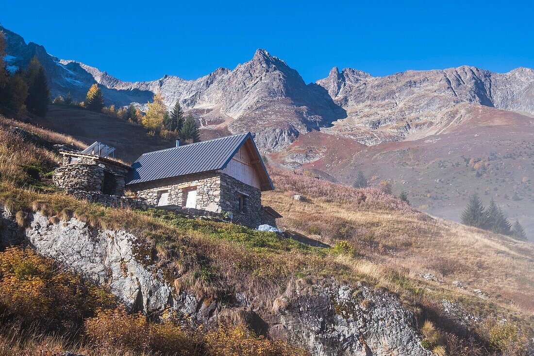 Frankreich, Isere, Nationalpark Ecrins, Veneon-Tal, Wanderung von Saint-Christophe-en-Oisans zur Schutzhütte L'Alpe du Pin