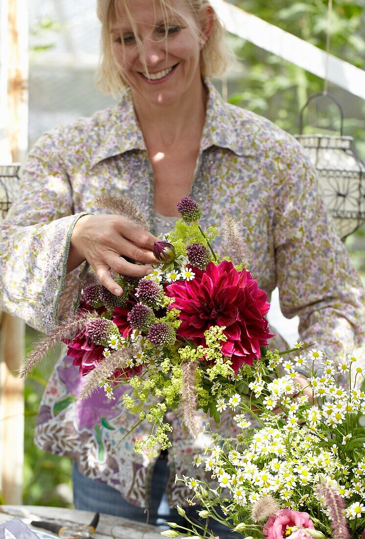 Making summer bouquet