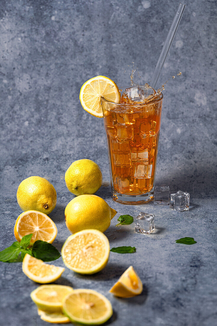 Lemon iced tea with ice cubes