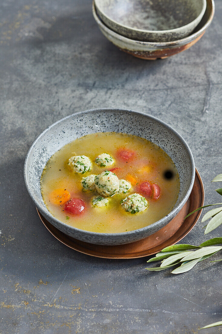 Canederli in brodo (Italien)